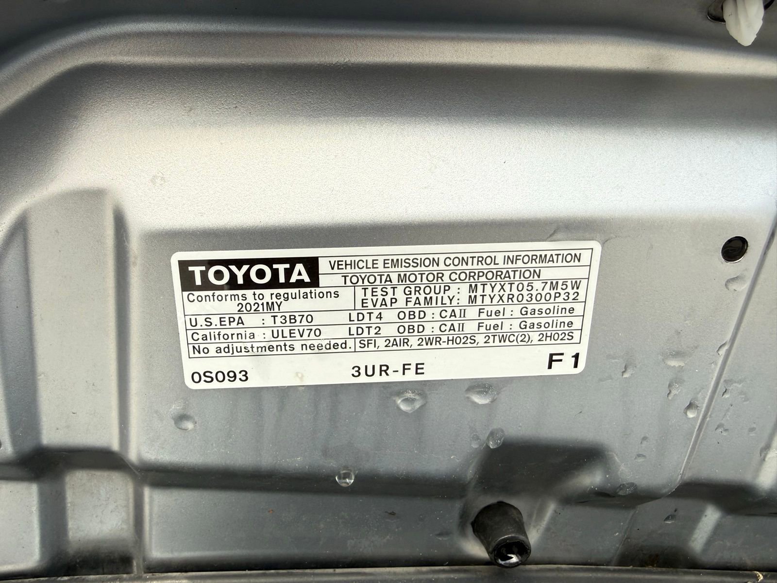 Used 2021 Toyota Tundra SR5 w/ SR5 Leather Package image 11