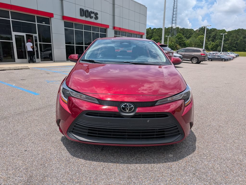 Used 2025 Toyota Corolla LE FWD image 8