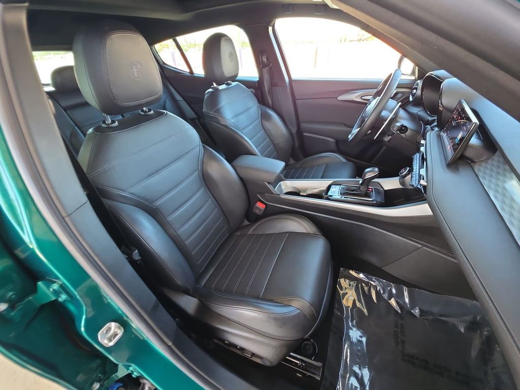 Used 2024 Alfa Romeo Tonale Veloce image 29