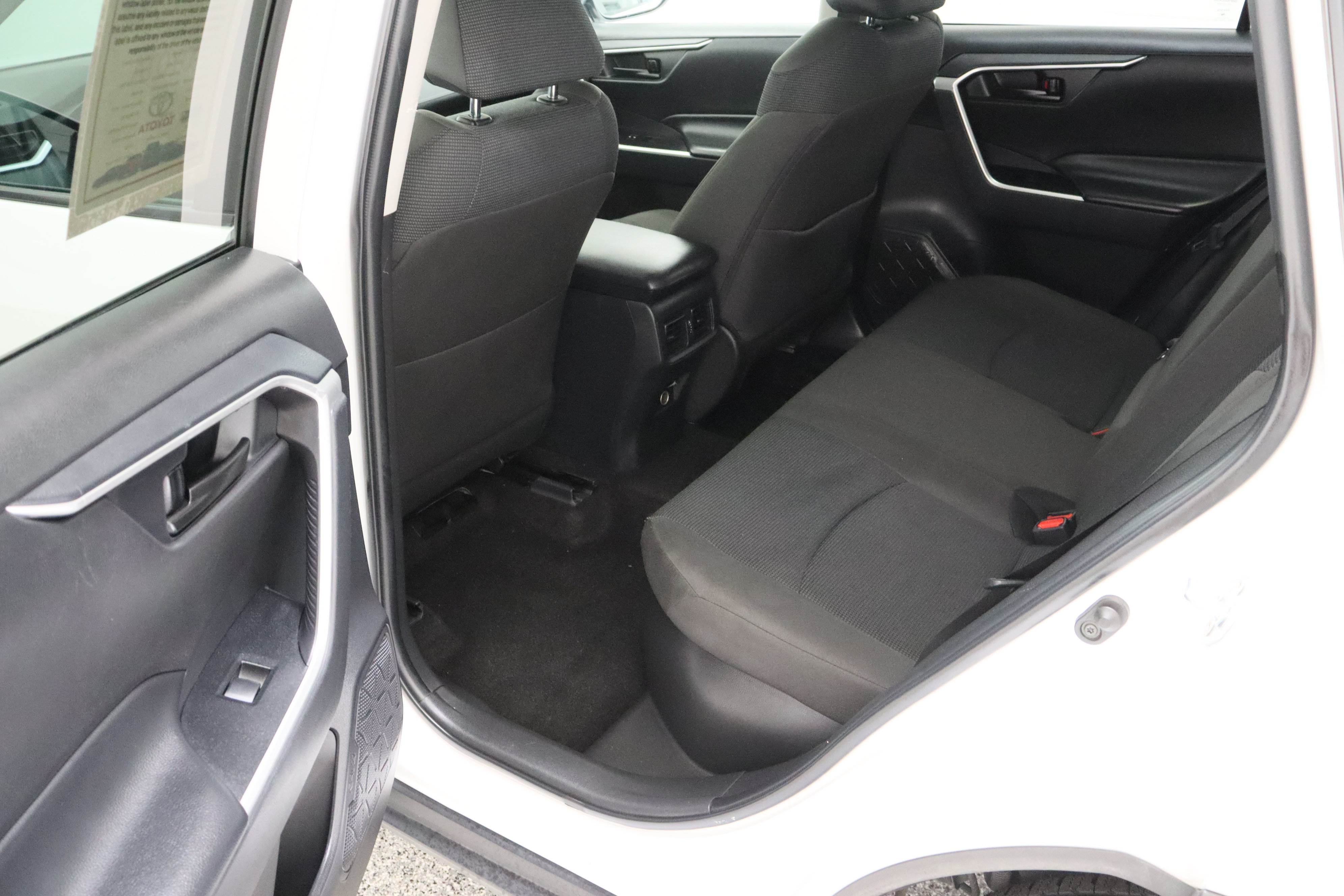 Certified 2025 Toyota RAV4 LE AWD/4WD image 24