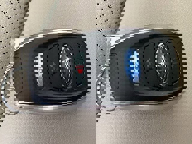 New 2026 Subaru Ascent Limited image 11