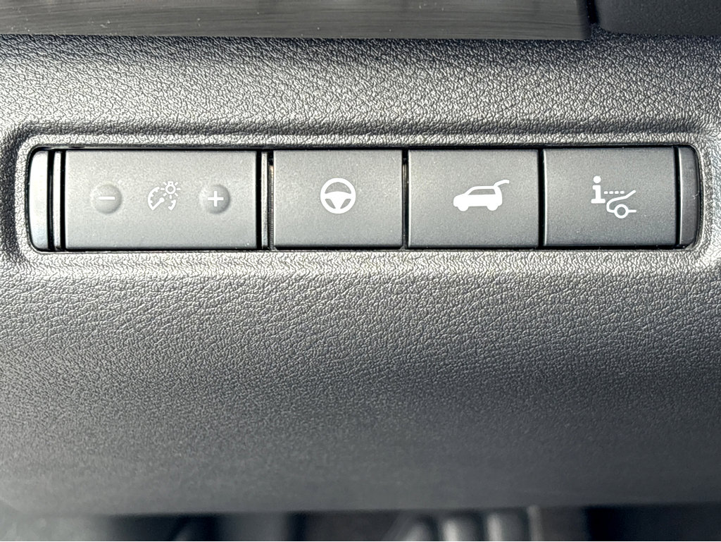 Certified 2025 Nissan Pathfinder Platinum image 12