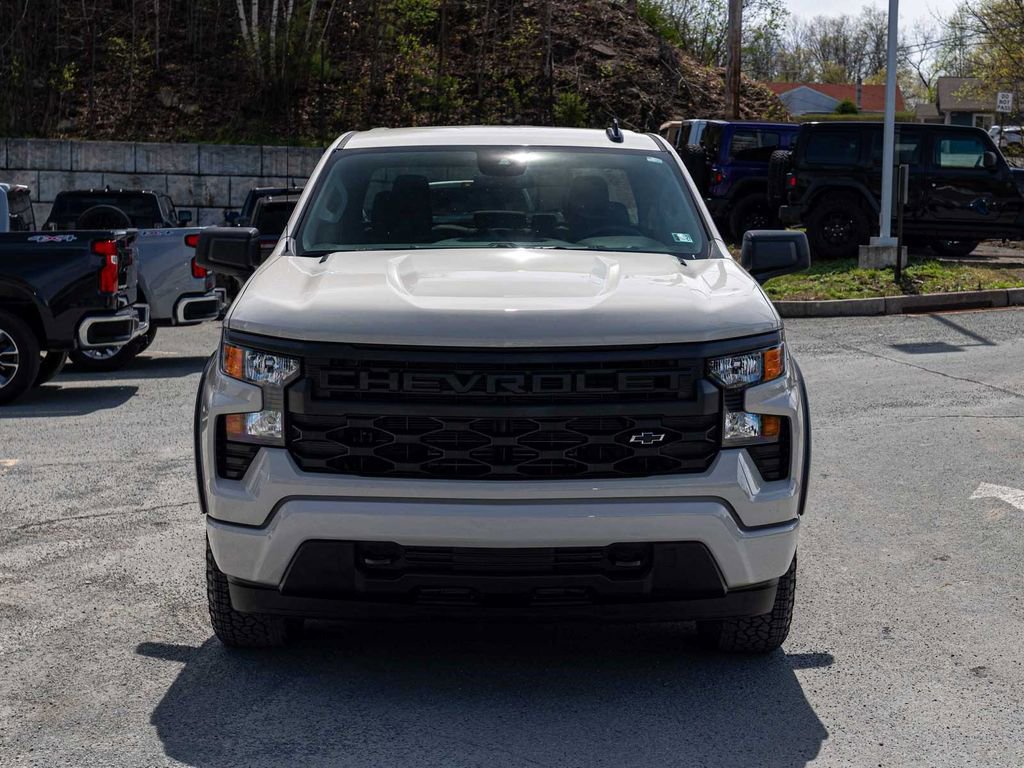 Used 2026 Chevrolet Silverado 1500 Custom w/ Turbomax Blackout Package image 2