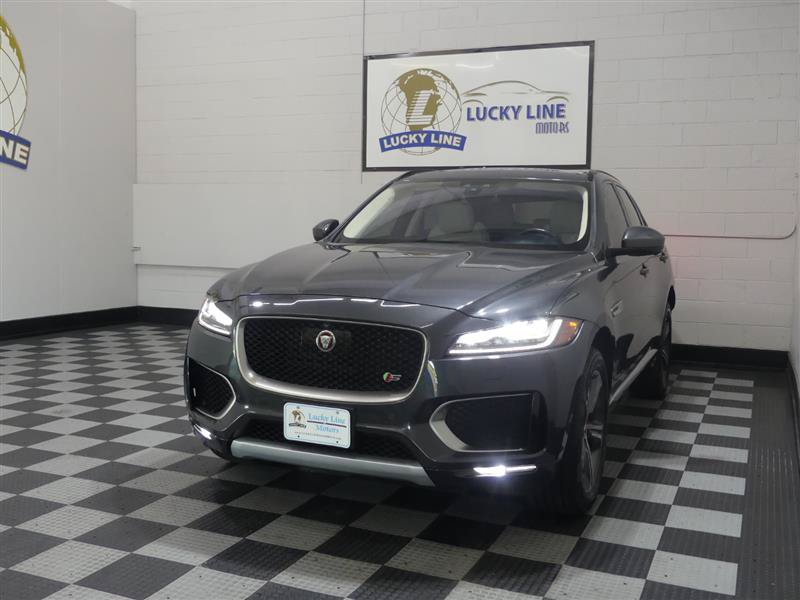 Used 2018 Jaguar F-PACE S AWD/4WD image 4