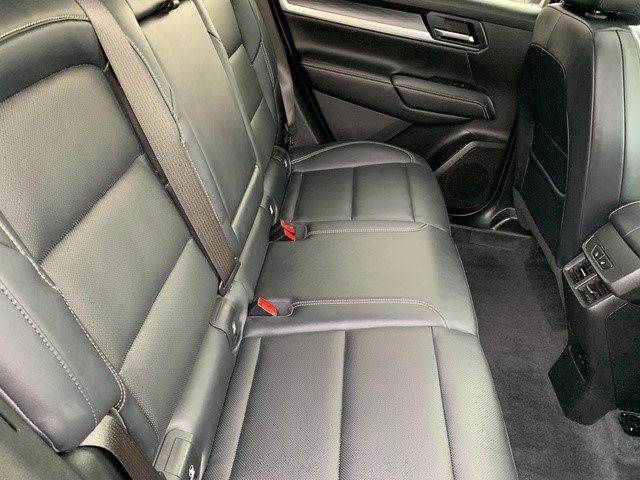 Certified 2025 GMC Terrain Elevation w/ Elevation Premium Package image 17