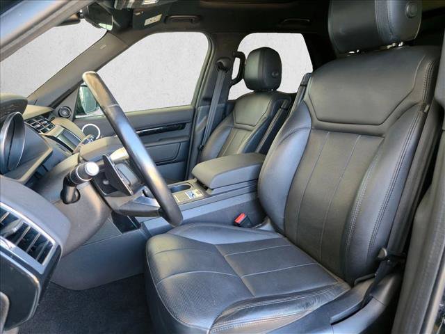 Used 2020 Land Rover Discovery SE AWD/4WD image 10