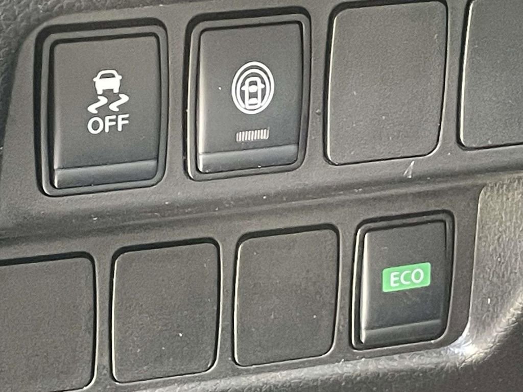 Used 2019 Nissan Rogue Sport SV image 18