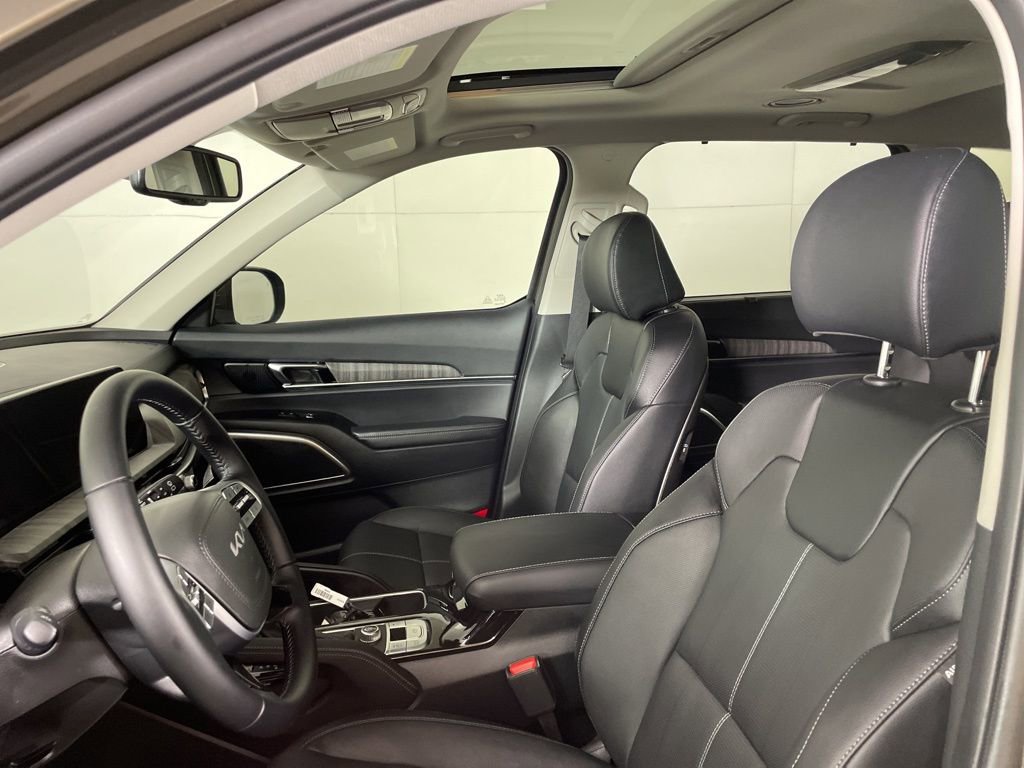 New 2025 Kia Telluride EX image 18