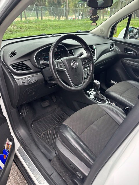 Used 2018 Buick Encore Preferred FWD image 4