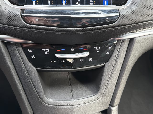 New 2026 Cadillac XT5 Sportv w/ LPO, Floor Liner Package image 20