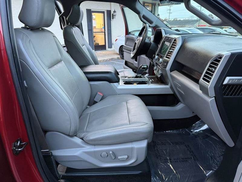 Used 2016 Ford F150 Lariat w/ Equipment Group 502A Luxury AWD/4WD image 12