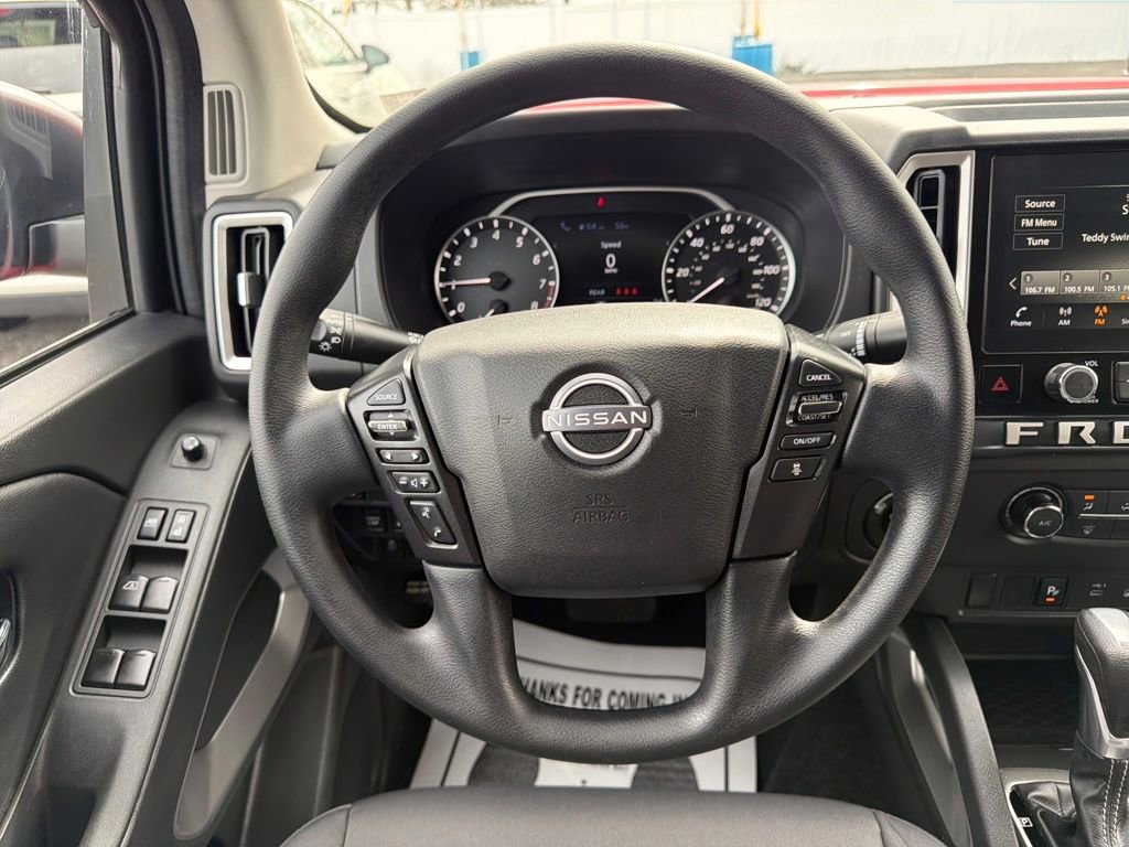 Used 2025 Nissan Frontier SV image 17