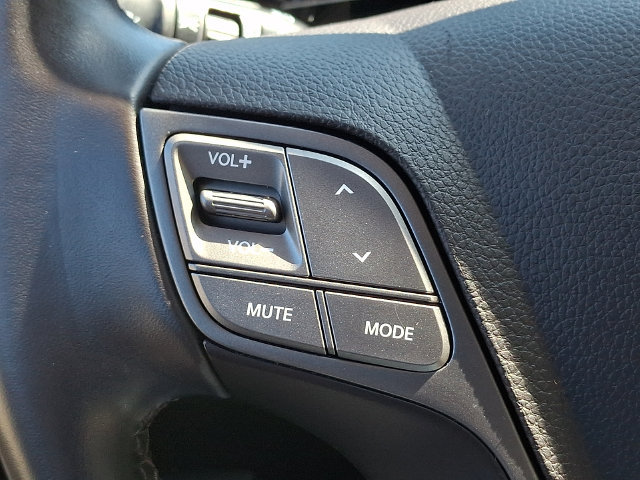 Used 2017 Hyundai Santa Fe Sport FWD image 20