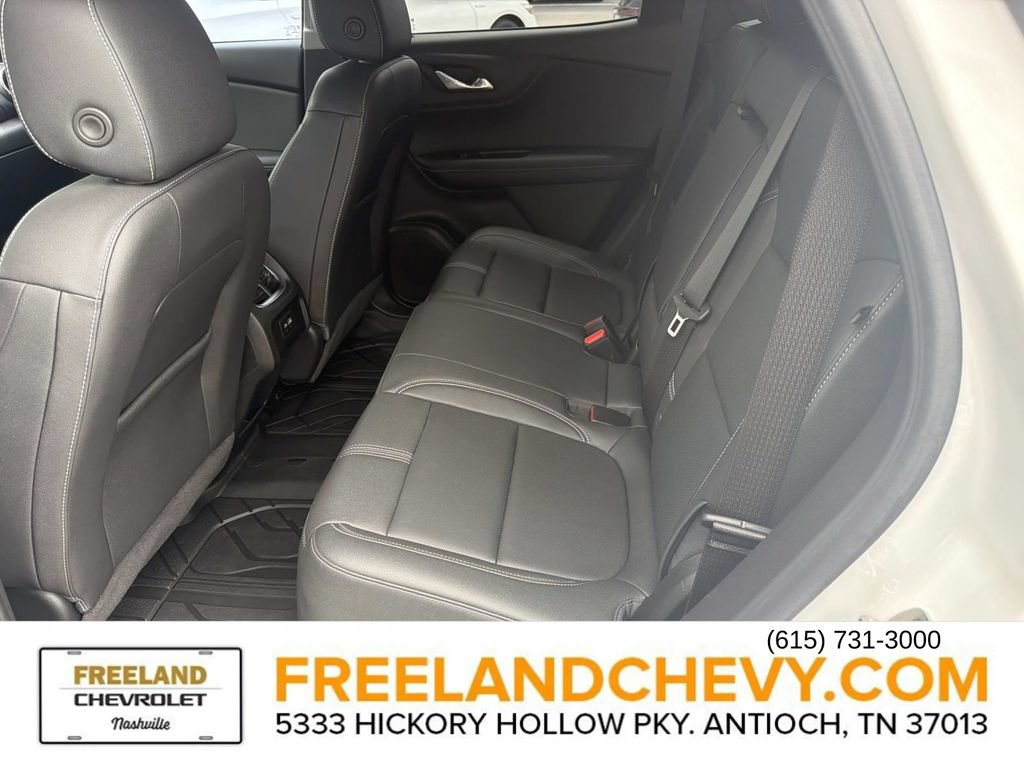 Used 2023 Chevrolet Blazer LT FWD image 16