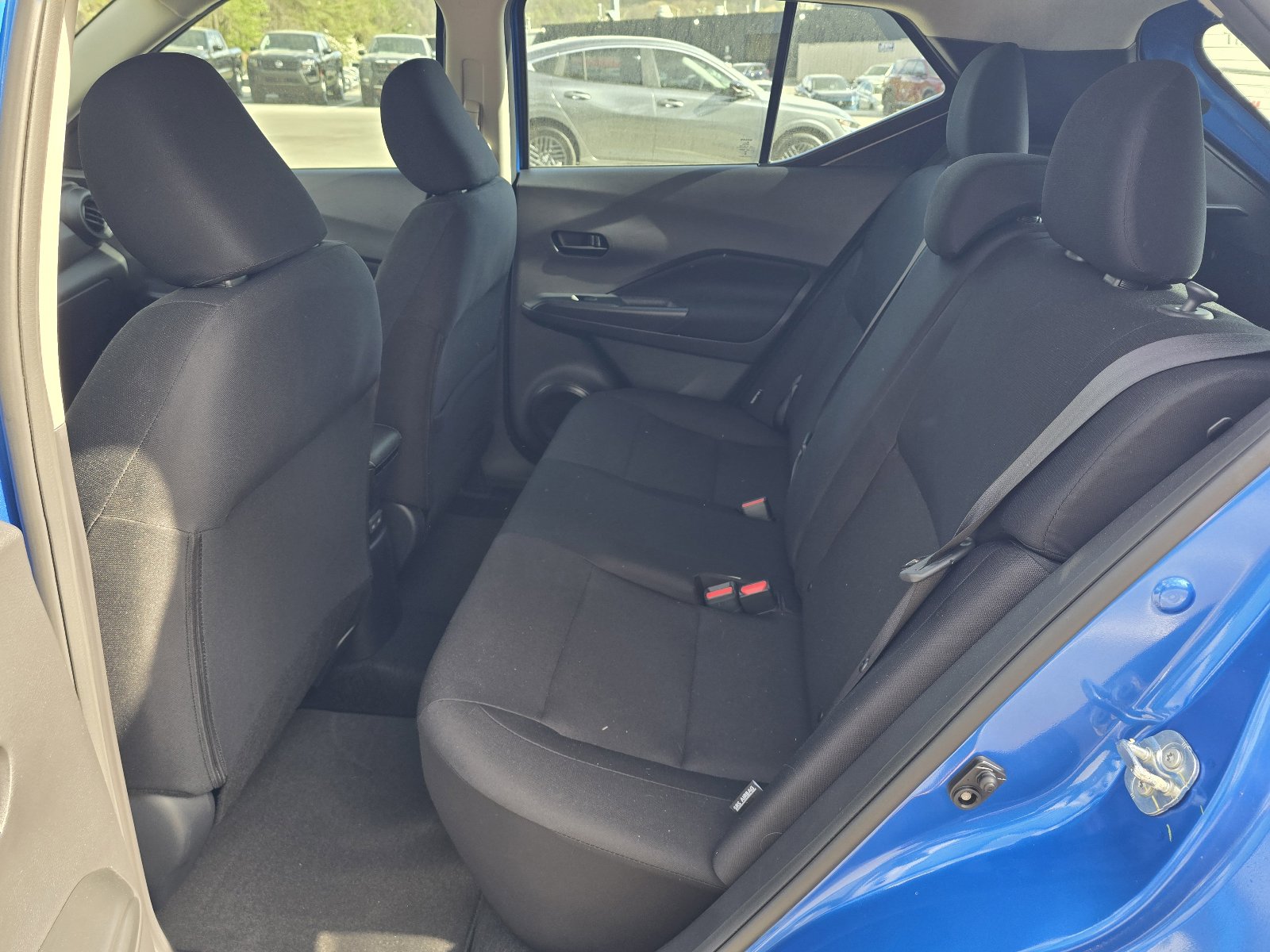 Used 2025 Nissan Kicks Play S image 10