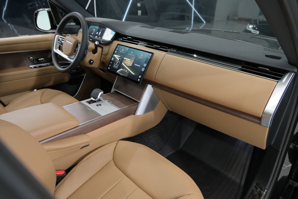 Used 2026 Land Rover Range Rover Long Wheelbase SE image 53