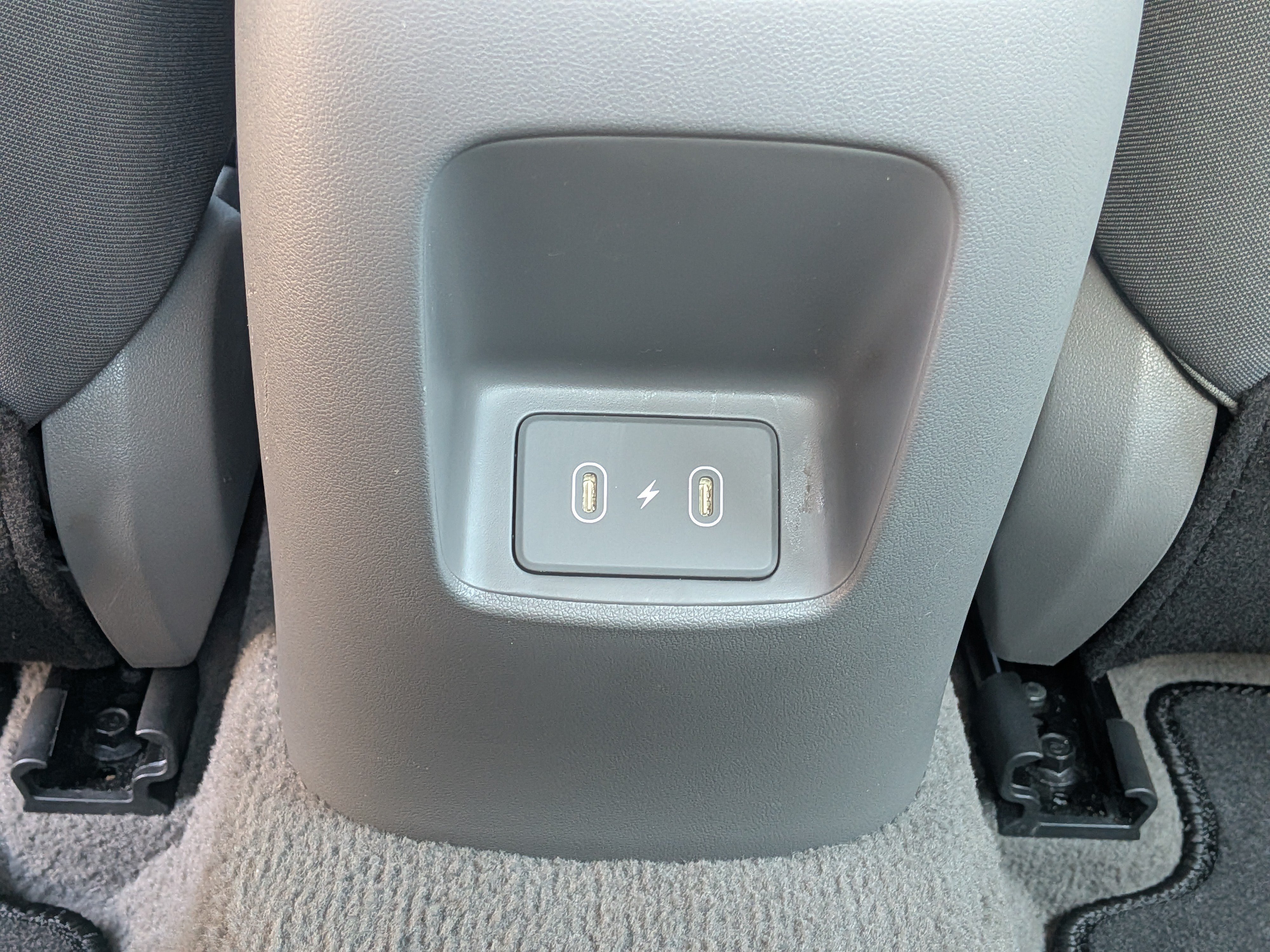 Used 2025 Hyundai Elantra SEL FWD image 14