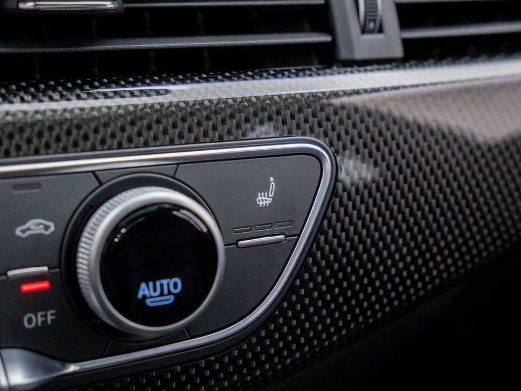 Used 2023 Audi S4 Premium Plus w/ Premium Plus Package image 28