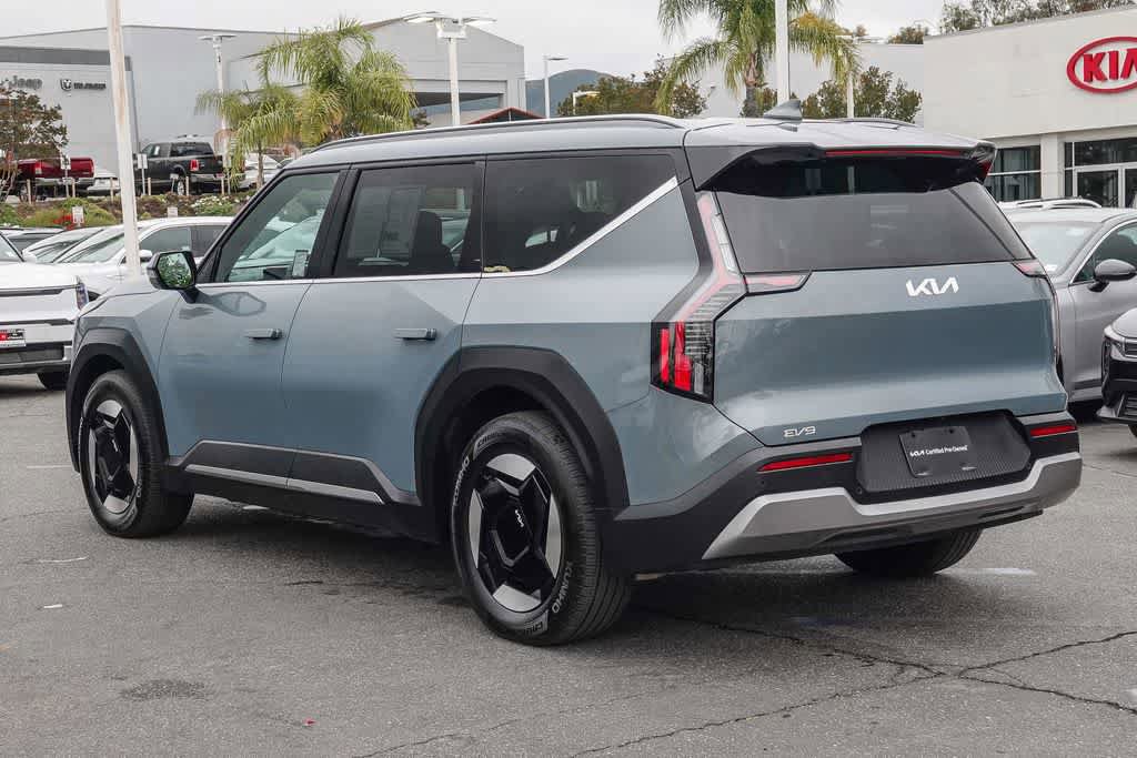 Certified 2024 Kia EV9 Wind AWD/4WD image 6