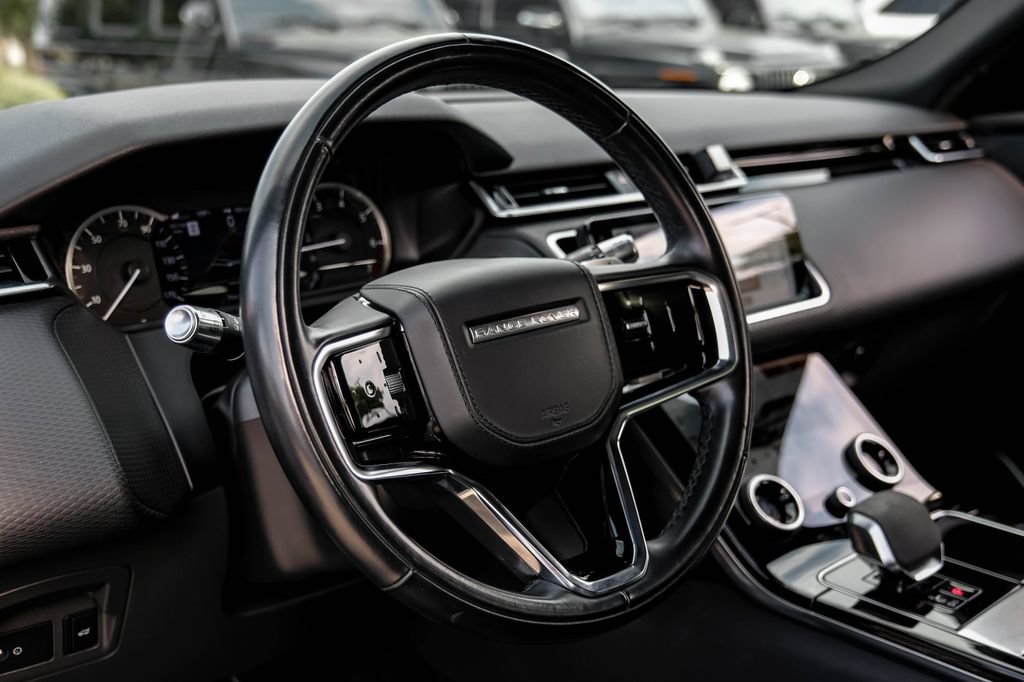 Used 2021 Land Rover Range Rover Velar R-Dynamic S AWD/4WD image 15