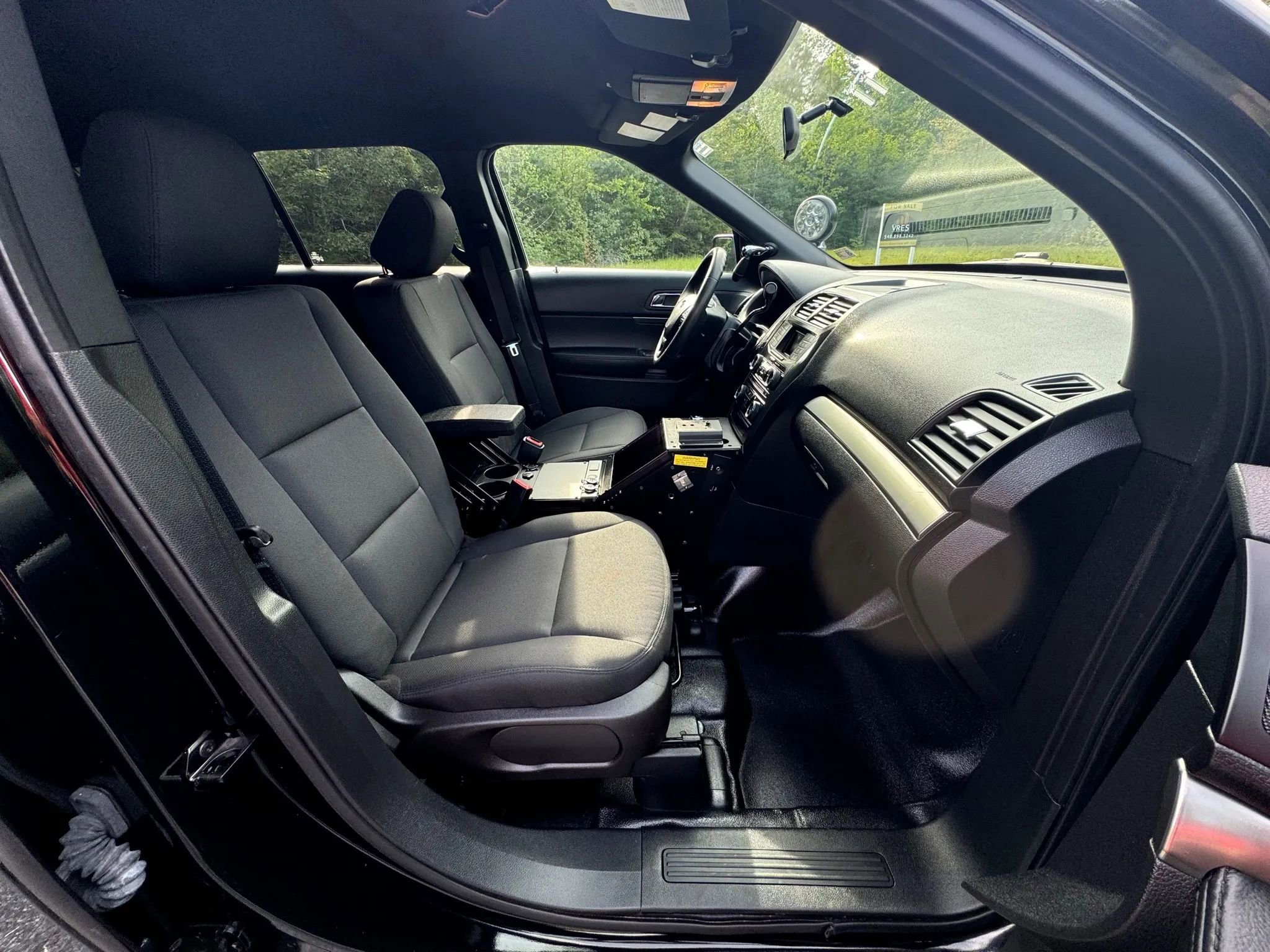 Used 2016 Ford Explorer 4WD Police Interceptor image 13