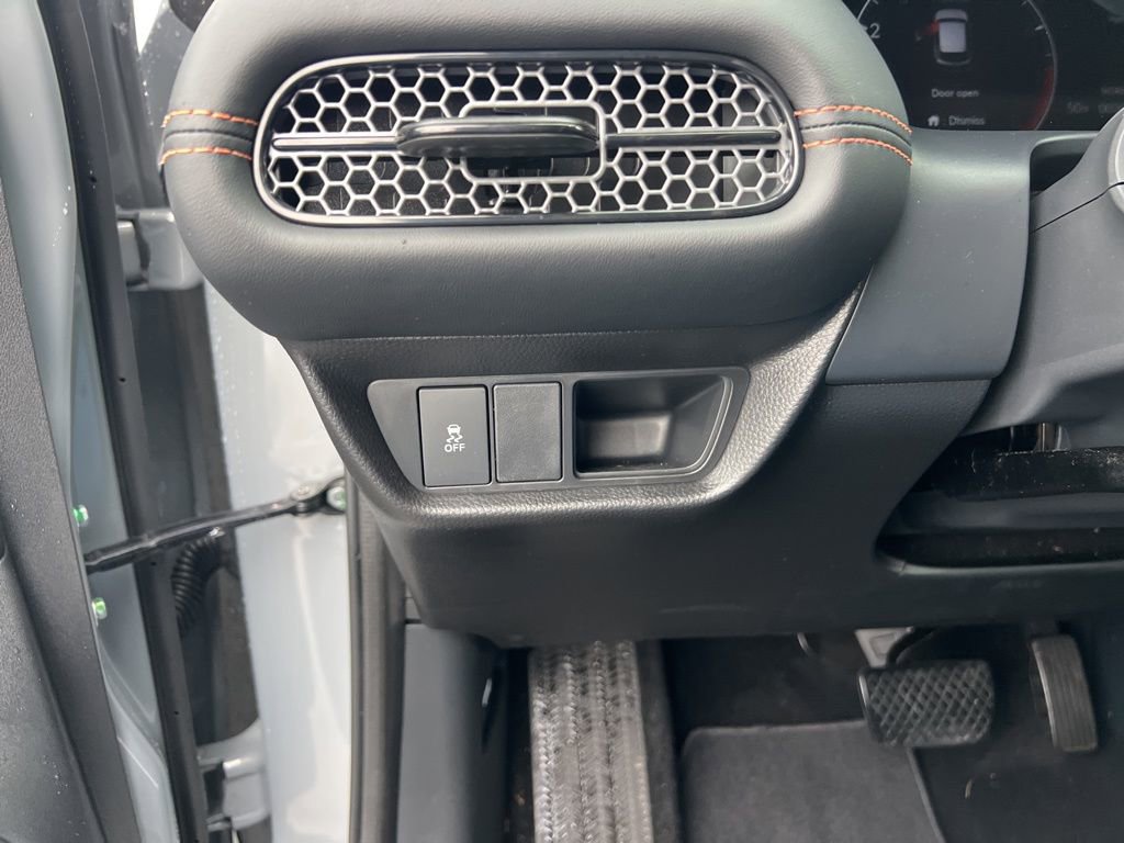 Used 2026 Honda HR-V Sport image 16