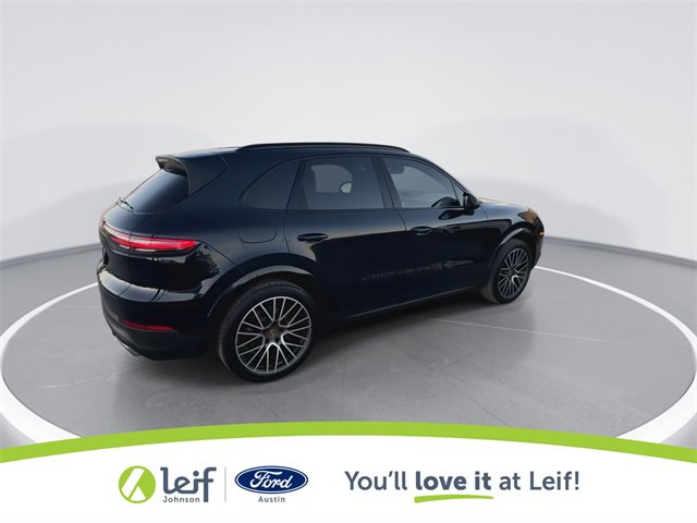 Used 2023 Porsche Cayenne image 11