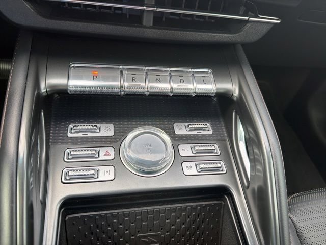 Certified 2024 Lincoln Nautilus Reserve w/ Jet Appearance Package (87T) AWD/4WD image 31