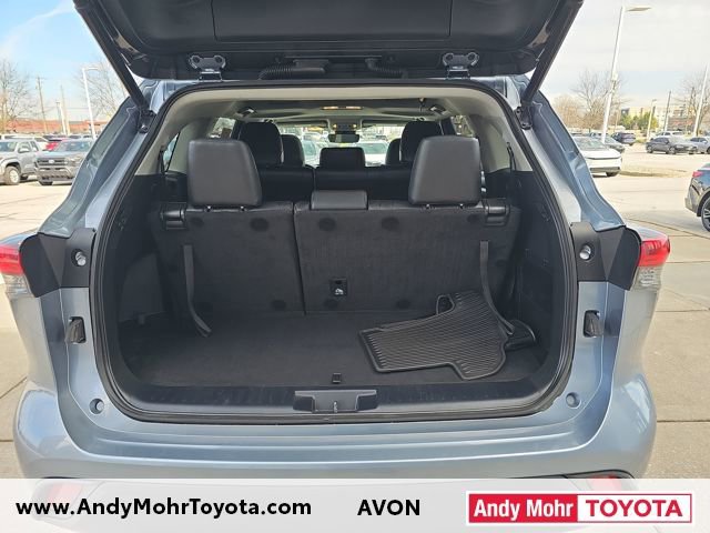Used 2022 Toyota Highlander XLE image 31