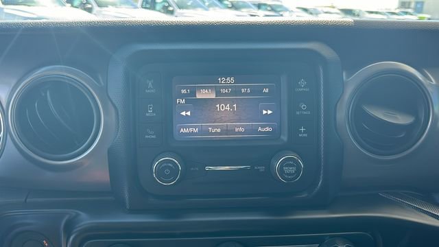 Used 2021 Jeep Wrangler Sport image 20