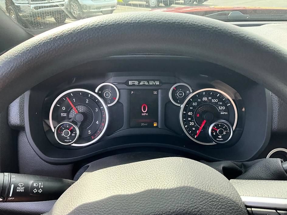New 2026 RAM 2500 Warlock AWD/4WD image 17