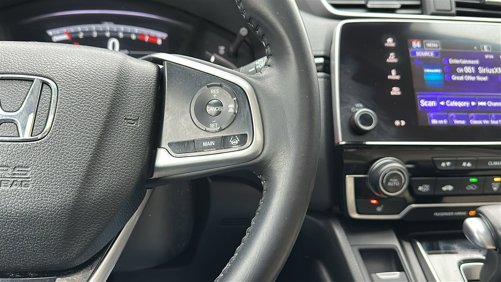 Used 2018 Honda CR-V EX-L image 18