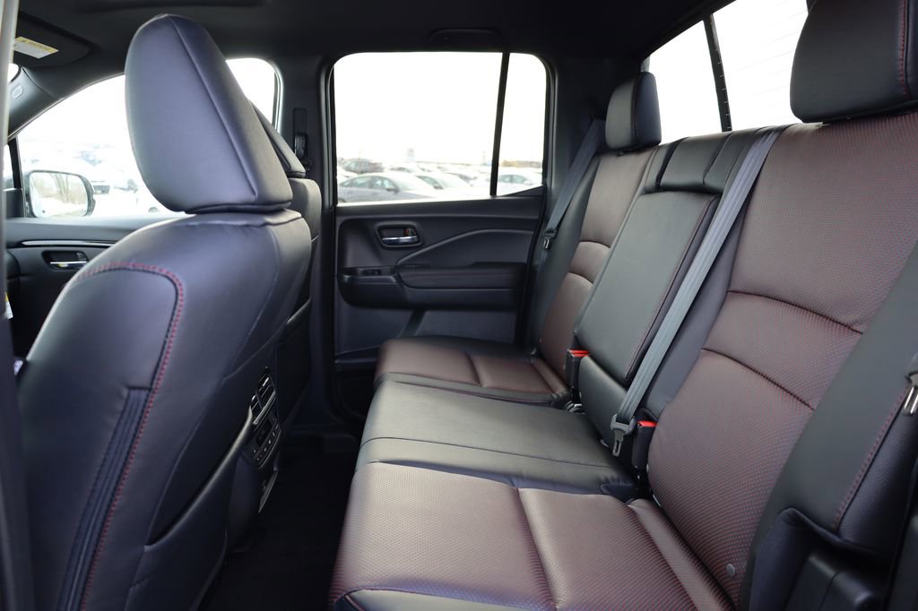 New 2026 Honda Ridgeline Black Edition image 28