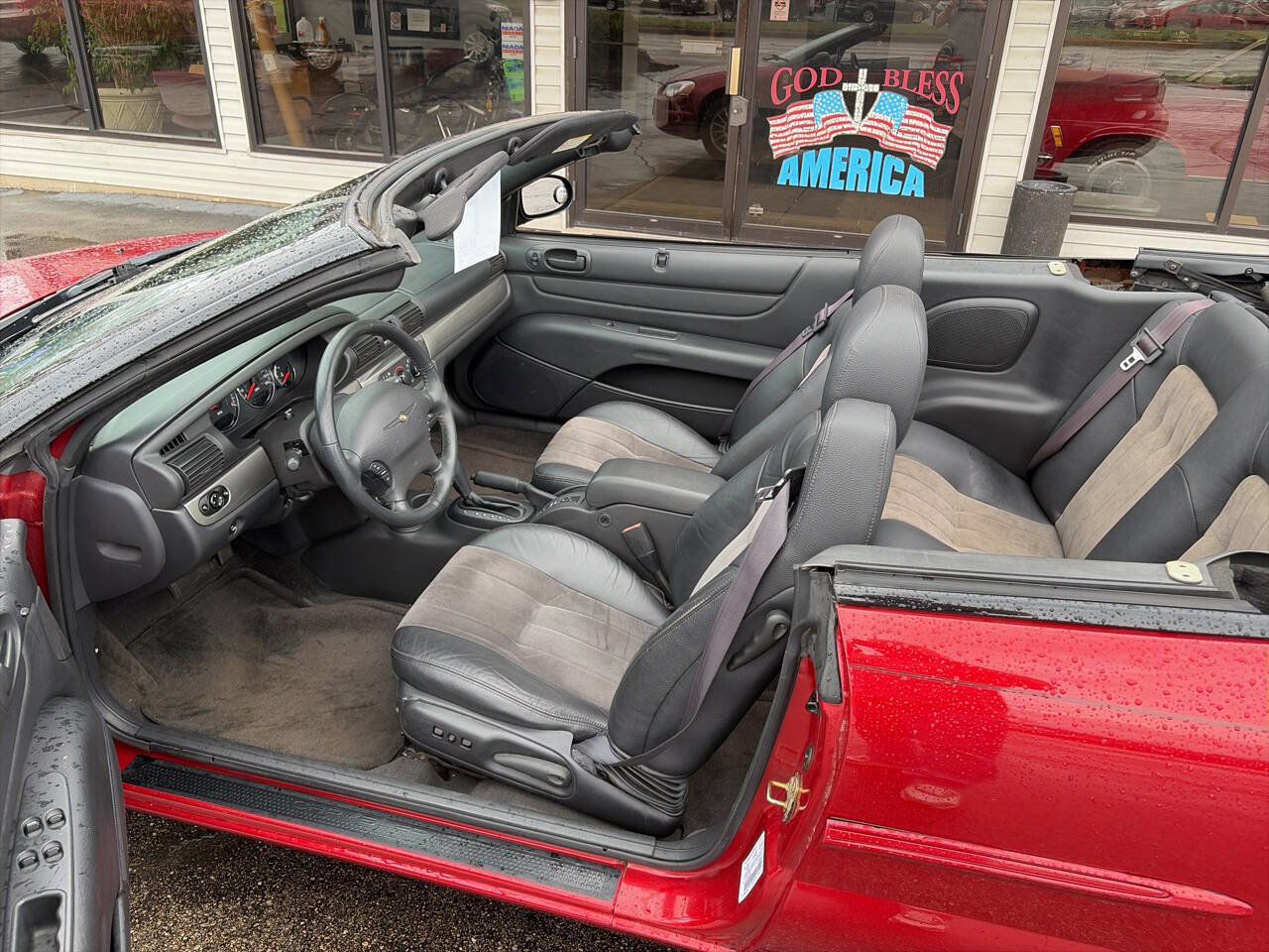 Used 2004 Chrysler Sebring LXi image 14
