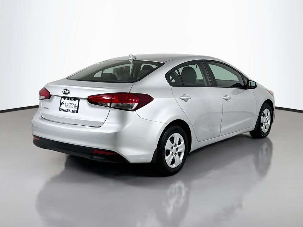 Used 2017 Kia Forte LX w/ LX Popular Package FWD image 5