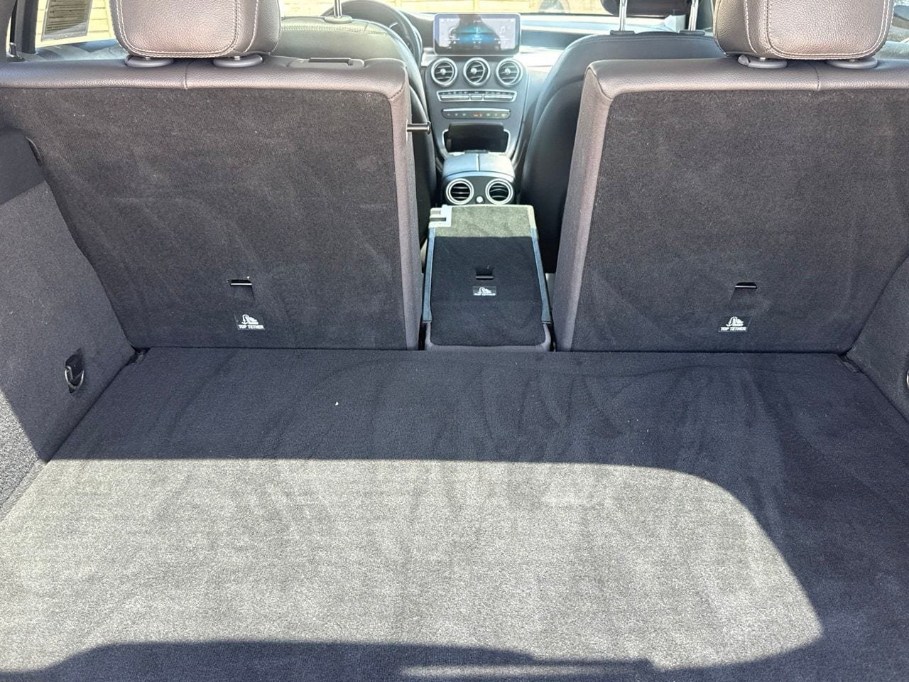 Used 2021 Mercedes-Benz GLC 300 image 35