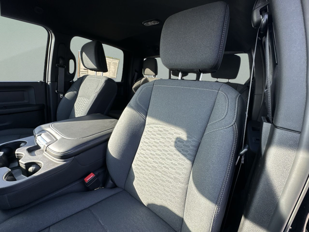 New 2027 RAM 3500 Tradesman AWD/4WD image 26