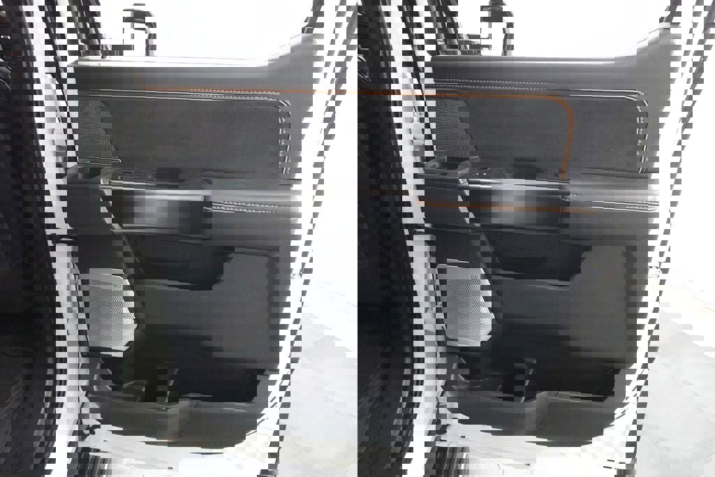 Certified 2023 Ford F150 Platinum w/ FX4 Off-Road Package image 31