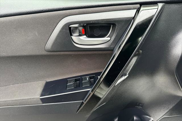 Certified 2017 Toyota Corolla iM w/ Carpet Mat Package image 12