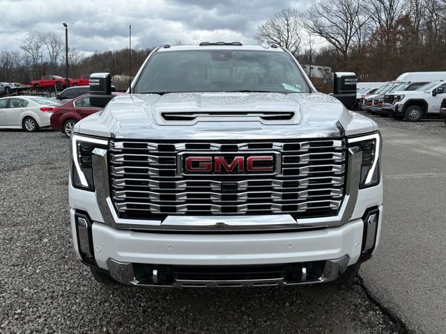 Used 2024 GMC Sierra 2500 Denali w/ Denali Reserve Package image 8