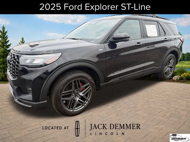 Used 2025 Ford Explorer ST-Line w/ Premium Package