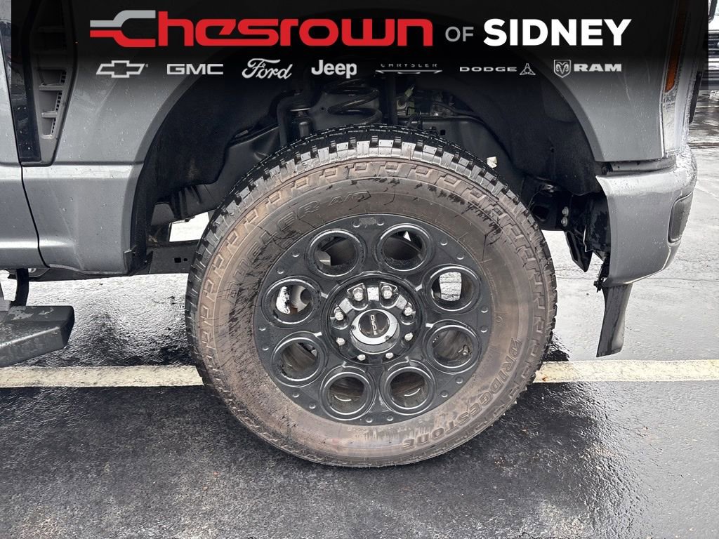 Used 2025 Ford F350 Lariat w/ Black Appearance Package AWD/4WD image 12