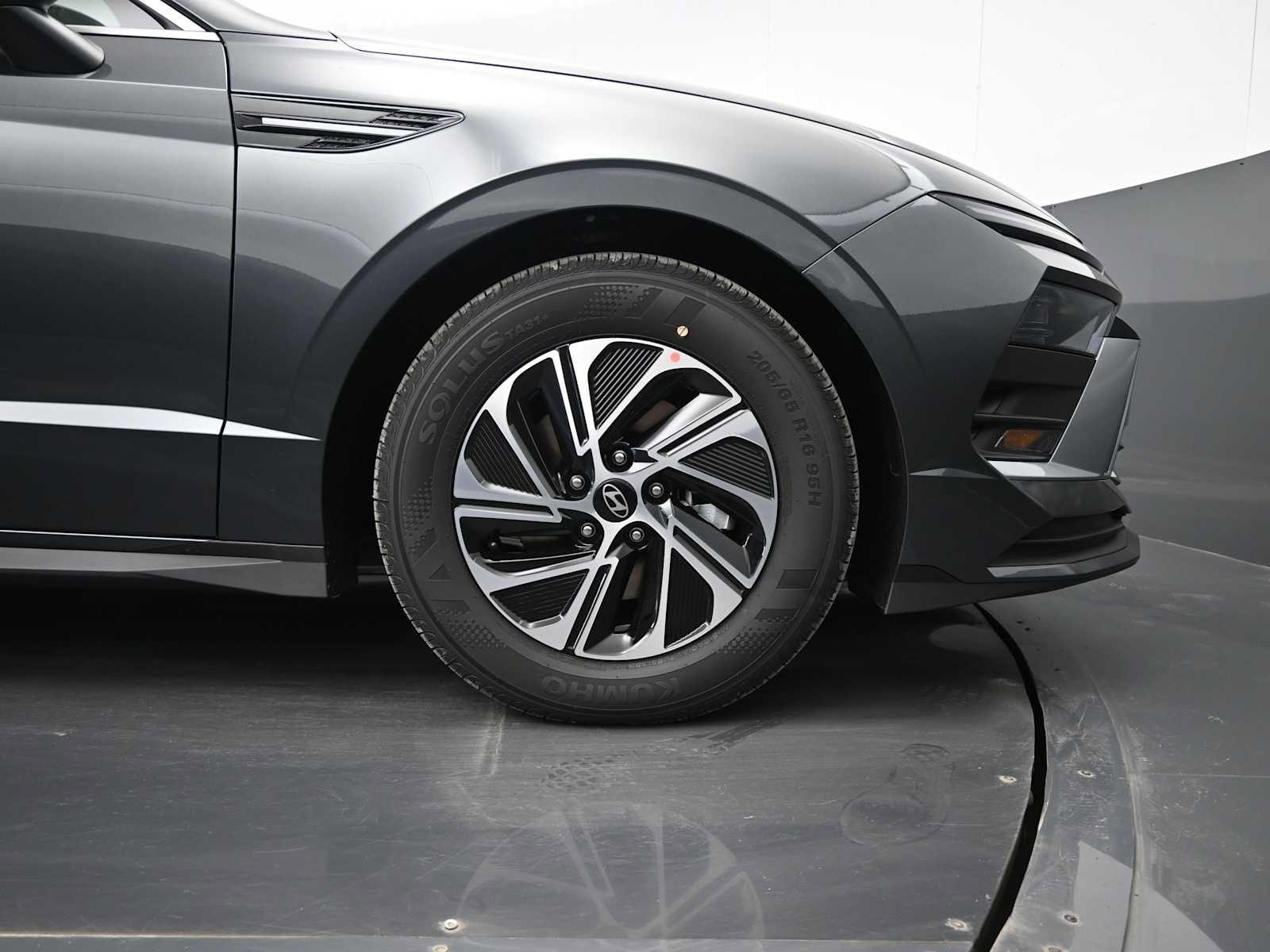 New 2026 Hyundai Sonata Blue image 10