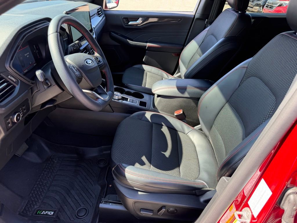 Used 2026 Ford Escape ST-Line Select w/ Tech Pack #1 AWD/4WD image 24