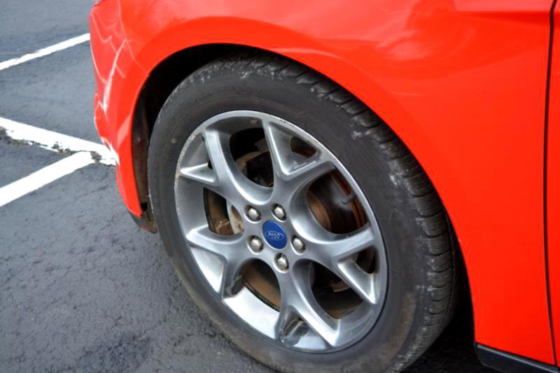 Used 2014 Ford Focus SE w/ Equipment Group 201A image 9