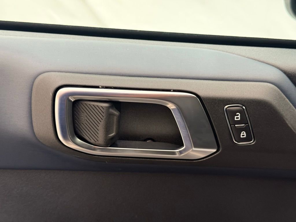 Used 2024 Ford Bronco Outer Banks image 31