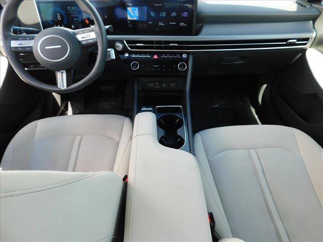 Used 2025 Hyundai Sonata SEL FWD image 23