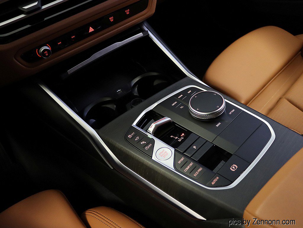 Certified 2024 BMW 330i xDrive Sedan image 25