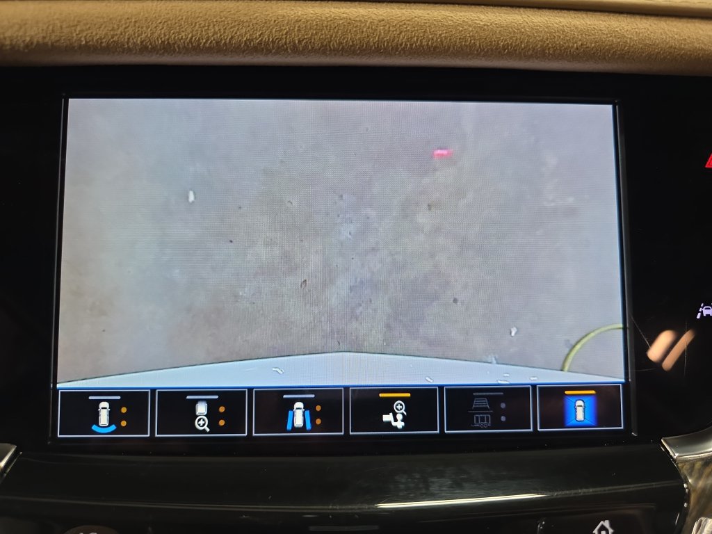 Used 2024 Cadillac XT6 Sport w/ Platinum Package AWD/4WD image 27