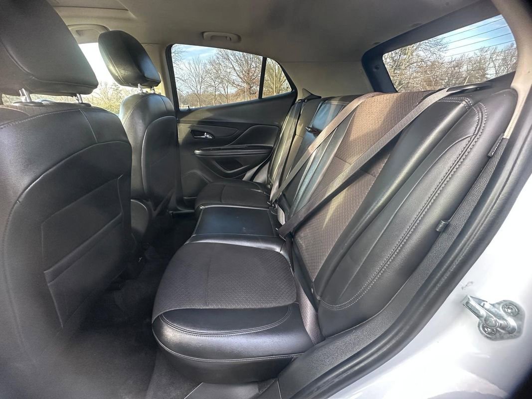 Used 2020 Buick Encore Preferred w/ Safety Package image 8